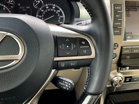 Used 2020 Lexus GX 460 Luxury w/ Accessory Package image 25