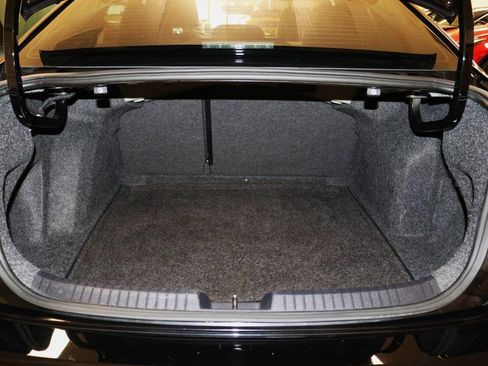 Used 2019 Volkswagen Jetta SE w/ Cold Weather Package image 84