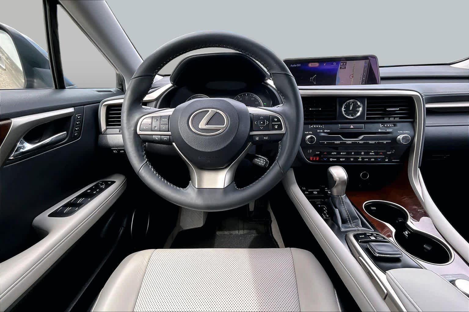 Used 2018 Lexus RX 450h AWD w/ Premium Package image 6