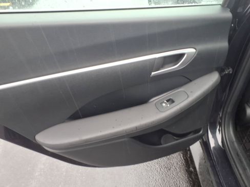 Certified 2023 Hyundai Sonata SE w/ Cargo Package FWD image 17