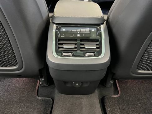 Used 2023 Volvo XC90 B6 Ultimate AWD/4WD image 44