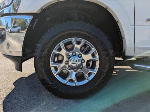Used 2022 RAM 2500 Laramie AWD/4WD image 28
