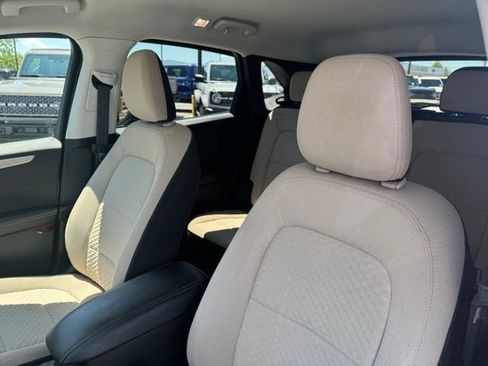 Used 2022 Ford Escape SE w/ Cold Weather Package AWD/4WD image 25