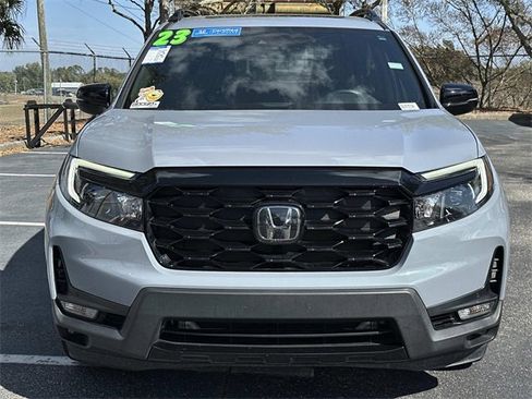 Used 2023 Honda Passport Elite image 8