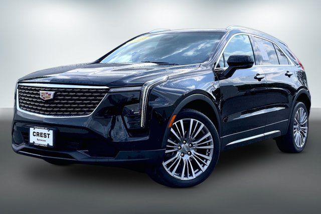 Used 2024 Cadillac XT4 Premium Luxury AWD/4WD image 11