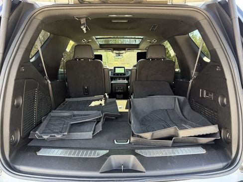 Used 2023 Chevrolet Tahoe Premier w/ Advanced Technology Package RWD image 34