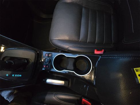 Used 2015 Ford Escape Titanium w/ Equipment Group 301A image 21