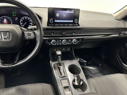 Certified 2022 Honda Civic EX image 21