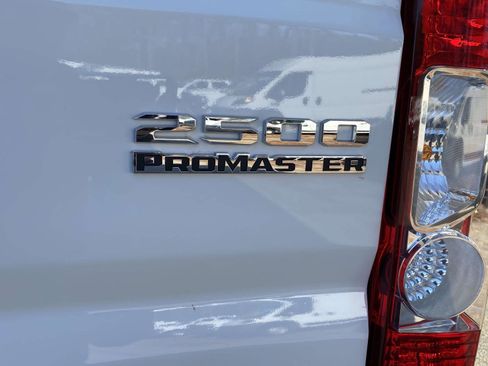 Used 2025 RAM ProMaster 2500 w/ Quick Order Package 22G SLT image 40