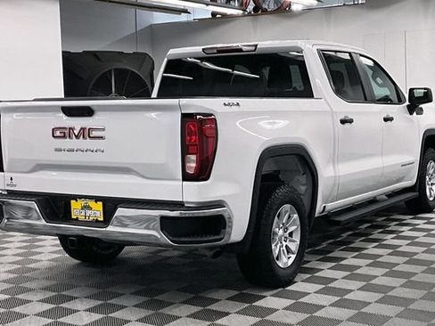 Used 2024 GMC Sierra 1500 Pro w/ Pro Value Package AWD/4WD image 13