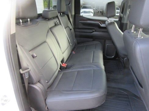 Used 2025 GMC Sierra 1500 SLT w/ SLT Premium Plus Package AWD/4WD image 14