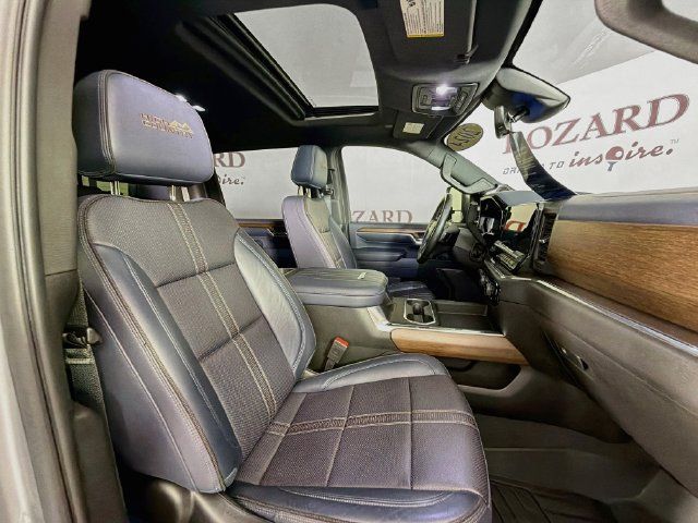 Used 2024 Chevrolet Silverado 2500 High Country w/ High Country Premium Package AWD/4WD image 35