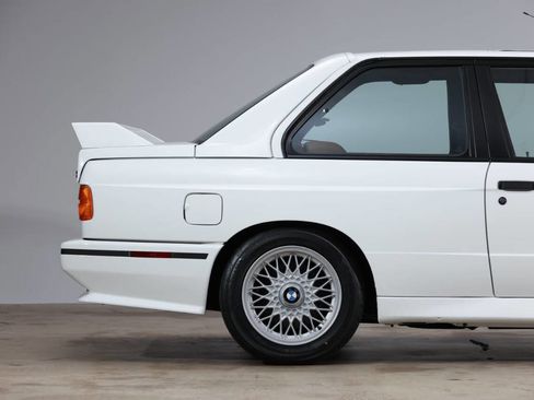 Used 1988 BMW M3 Coupe image 9