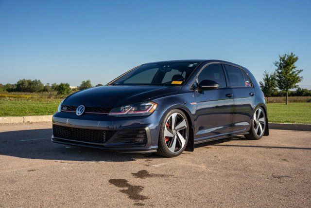 Used 2019 Volkswagen GTI SE w/ SE Experience Package FWD image 3