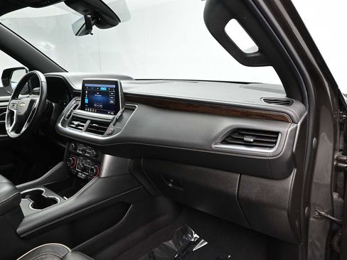 Used 2021 Chevrolet Tahoe Premier w/ Premium Package AWD/4WD image 56