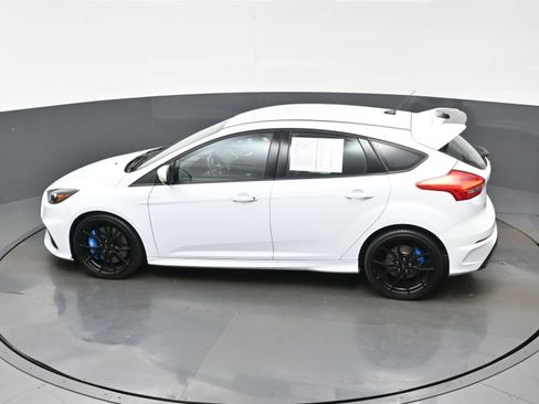 Used 2016 Ford Focus RS AWD/4WD image 38
