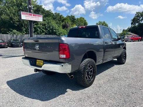 Used 2019 RAM 1500 Classic SLT AWD/4WD image 2