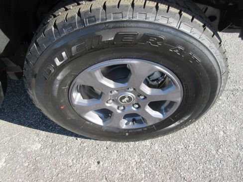 New 2025 Ford Bronco Big Bend image 11