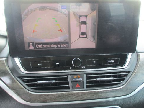 Used 2024 Nissan Altima 2.5 SL image 7