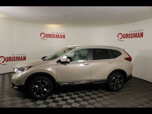Used 2018 Honda CR-V Touring image 3