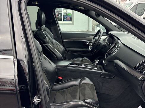 Used 2018 Volvo XC90 T6 R-Design w/ Convenience Package image 43
