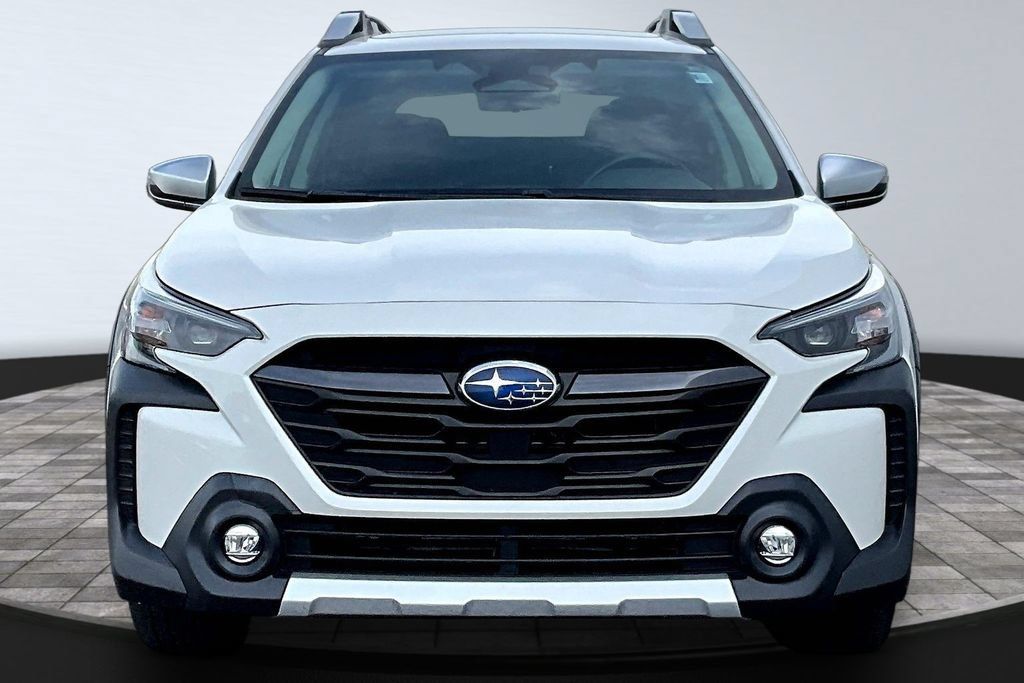 Used 2024 Subaru Outback Touring XT AWD/4WD image 2