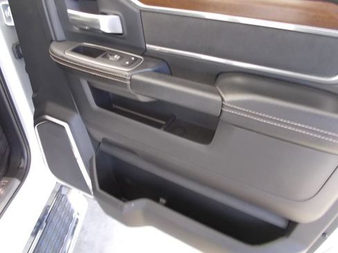 Used 2022 RAM 2500 Laramie image 38