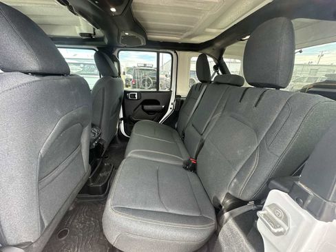 Used 2024 Jeep Wrangler Willys image 22