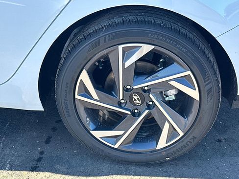 New 2025 Hyundai Elantra Sport image 19
