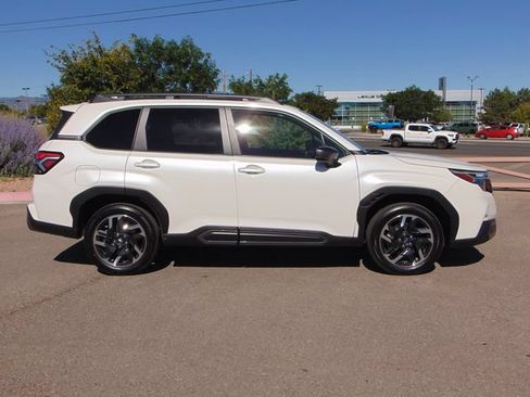 Certified 2025 Subaru Forester Limited AWD/4WD image 3