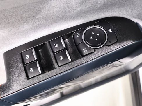 Certified 2023 Ford Maverick XLT image 13