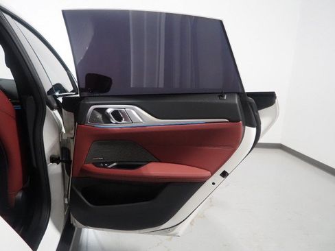 Used 2023 BMW i4 eDrive40 RWD image 68