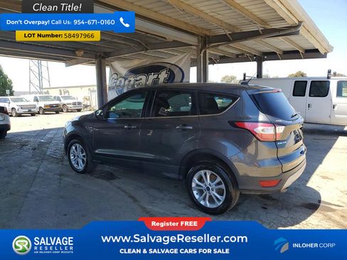 Used 2017 Ford Escape SE AWD/4WD image 3