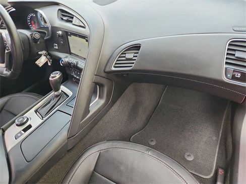 Used 2016 Chevrolet Corvette Stingray Coupe image 26