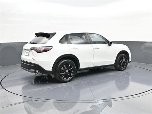 Used 2023 Honda HR-V Sport image 15