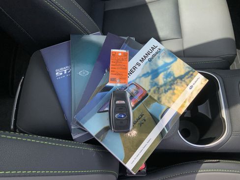 Used 2021 Subaru Outback Onyx Edition XT w/ Popular Package #2 image 59