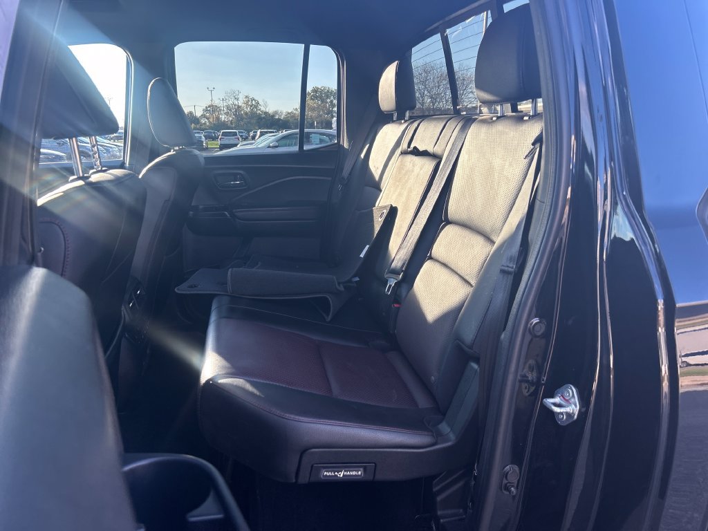 Certified 2024 Honda Ridgeline Black Edition image 16