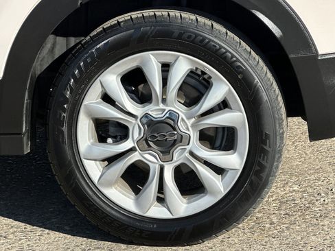 Used 2016 FIAT 500X Easy image 25