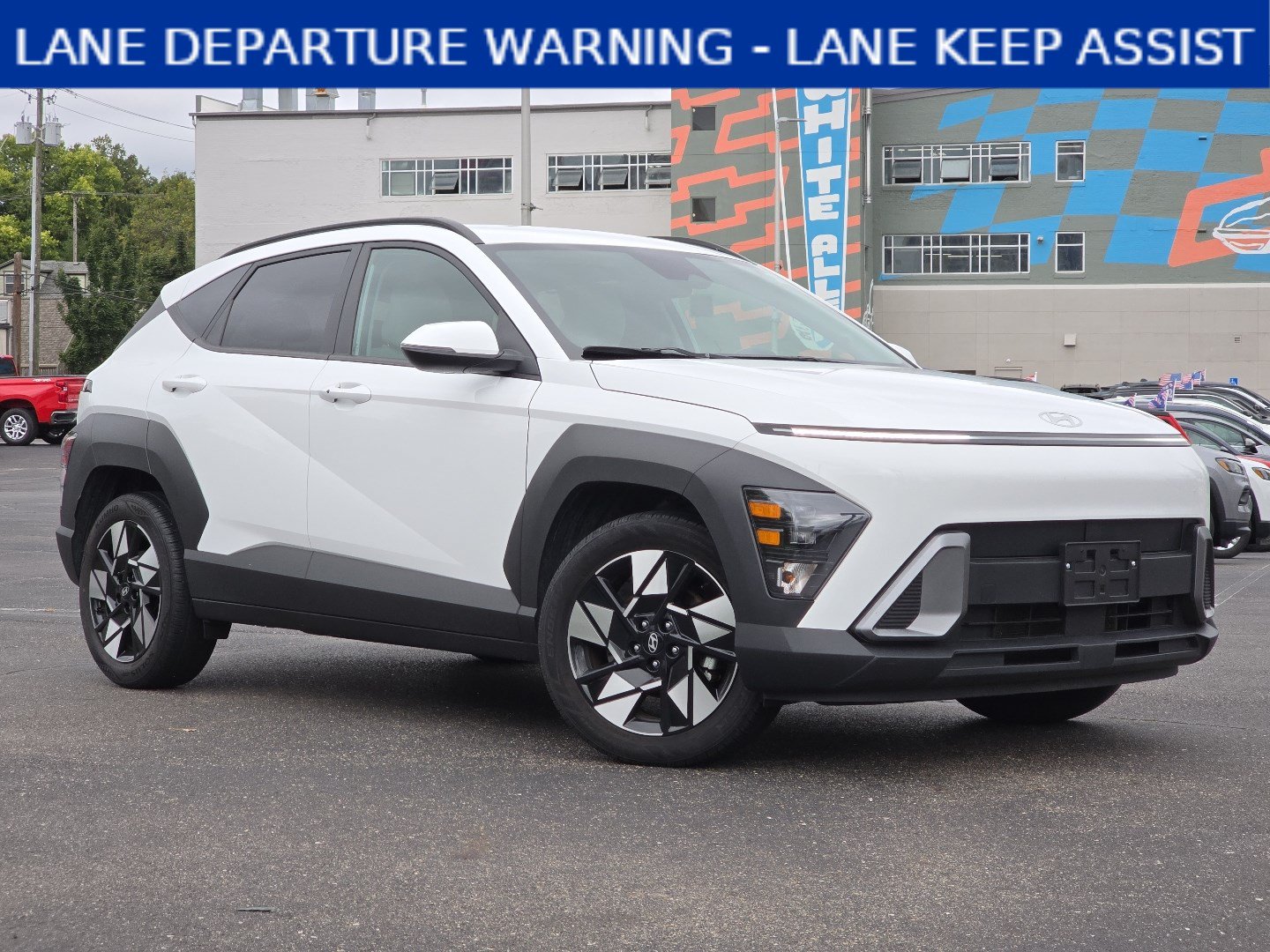 Used 2024 Hyundai Kona SEL FWD image 1