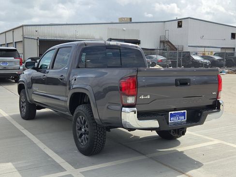 Used 2023 Toyota Tacoma SR5 AWD/4WD image 6