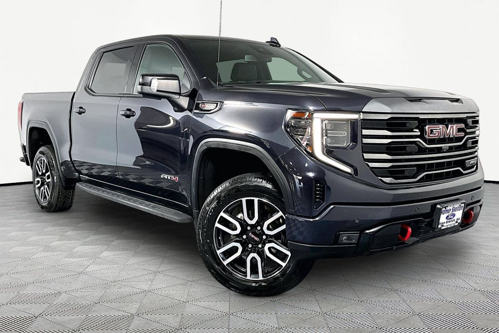 Used 2022 GMC Sierra 1500 AT4 w/ AT4 Premium Package AWD/4WD image 1
