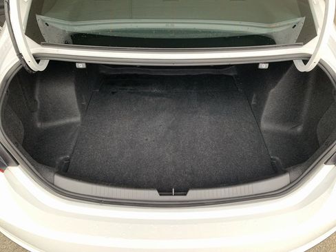 Certified 2022 Chevrolet Malibu LS image 14