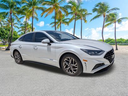 Used 2021 Hyundai Sonata SEL w/ Convenience Package