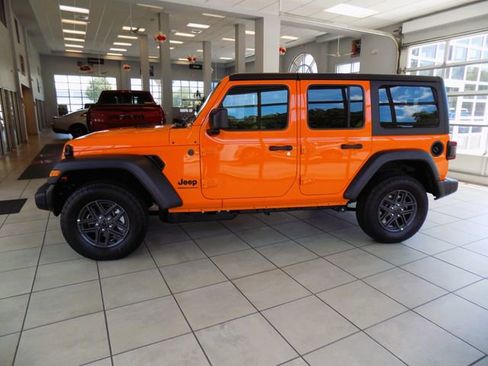 New 2026 Jeep Wrangler Unlimited Sport AWD/4WD image 4