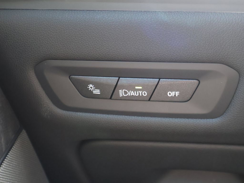Certified 2026 BMW X5 xDrive40i w/ Premium Package AWD/4WD image 46