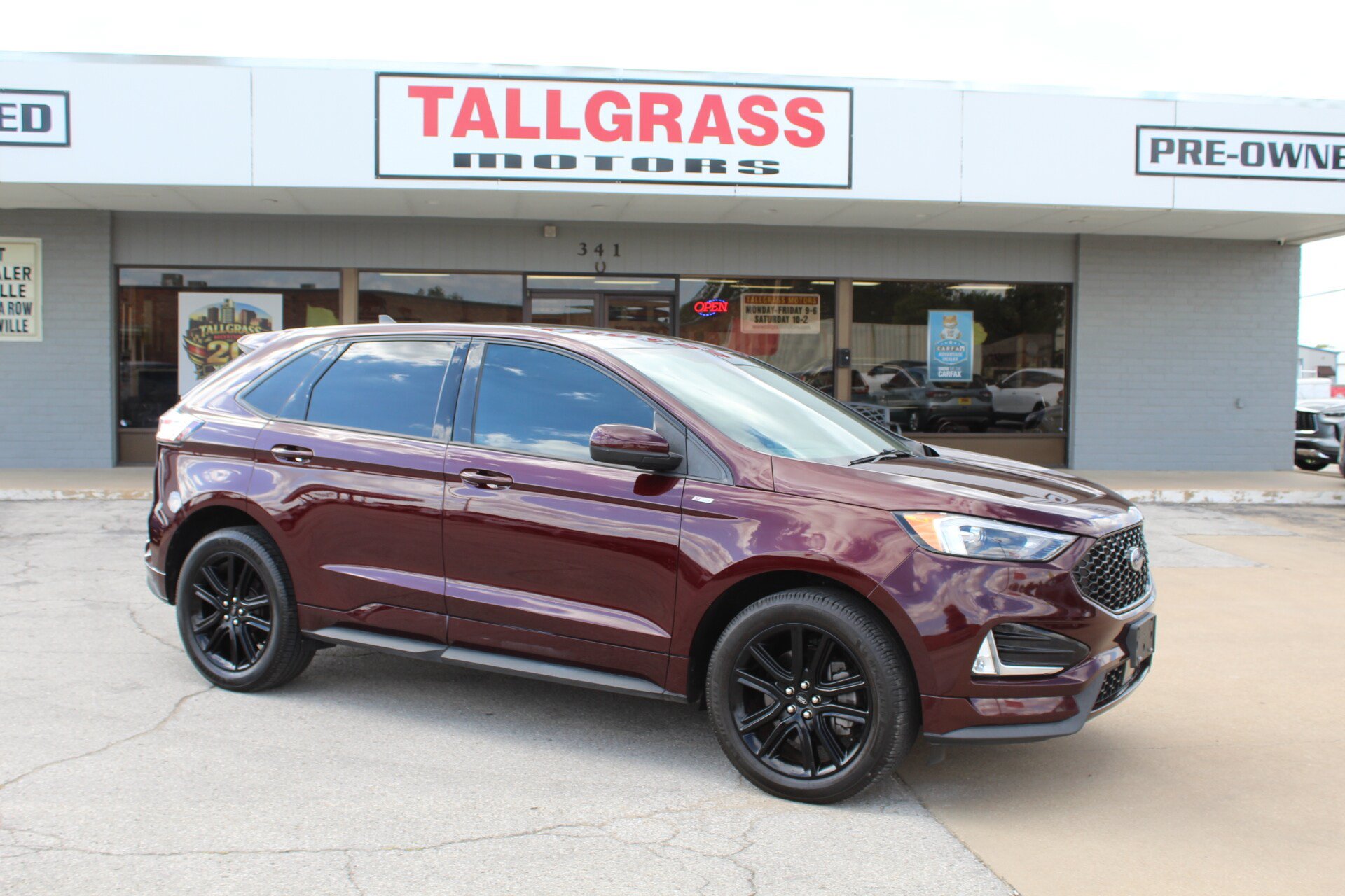 Used 2021 Ford Edge ST-Line FWD image 2
