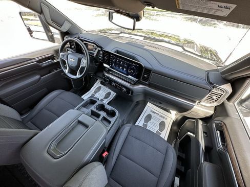 Used 2024 Chevrolet Silverado 3500 LT w/ Safety Package image 13