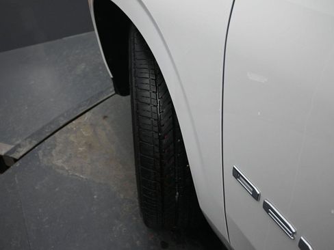 Used 2025 GMC Yukon Denali Ultimate image 5