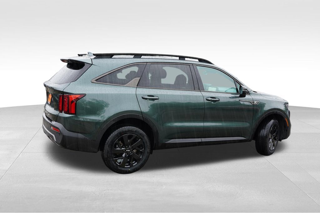 Certified 2022 Kia Sorento S AWD/4WD image 4