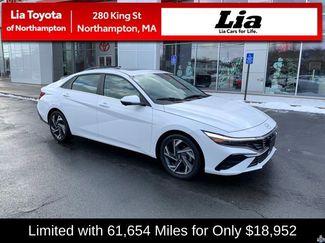 Used 2024 Hyundai Elantra Limited video 1